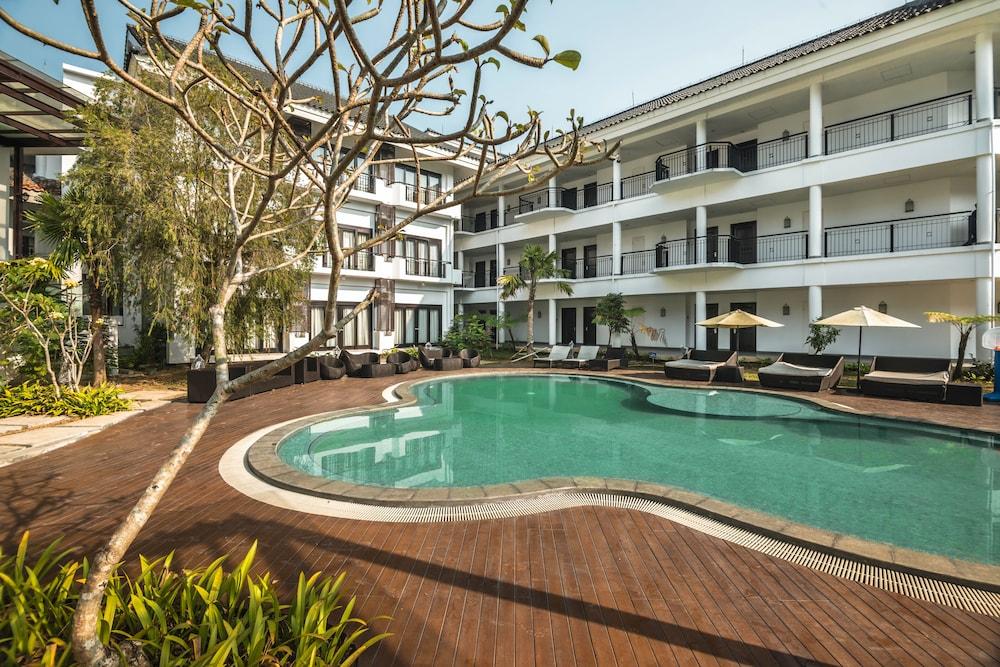 בוגור Lido Lake Resort By Mnc Hotel מראה חיצוני תמונה