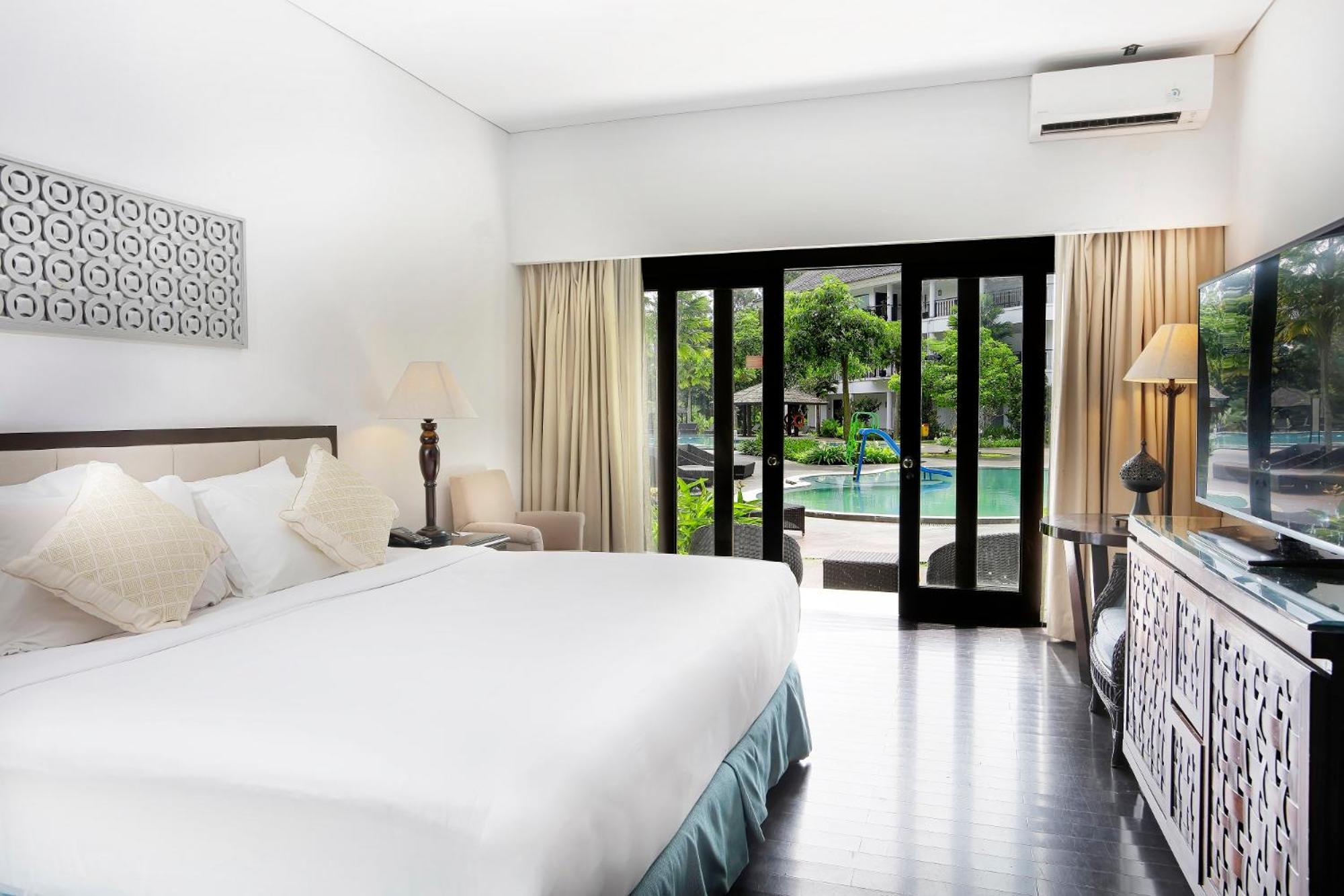 בוגור Lido Lake Resort By Mnc Hotel מראה חיצוני תמונה