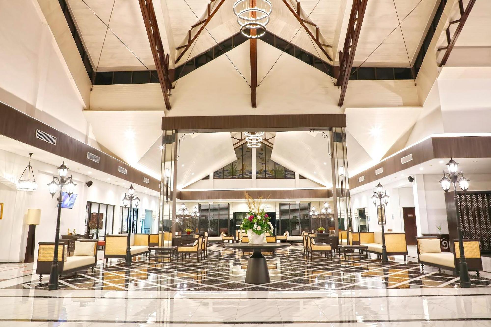 בוגור Lido Lake Resort By Mnc Hotel מראה חיצוני תמונה